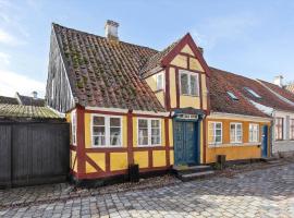 AE322-Aeroskobing-Norregade-30, hotelli kohteessa Ærøskøbing