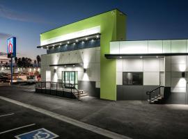 Motel 6-Canoga Park, CA, hotel v destinaci Canoga Park