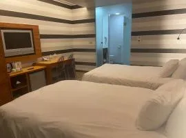 宜蘭市中心免費停車 友愛 Living