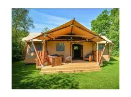 Holiday home in Mol with terrace and Wi-Fi