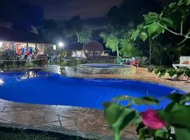 Finca Hotel Cabaña Fercho