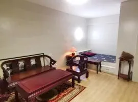 8 Mins to Ancestral Temple - Traditional Chinese-style Condo - 3rd Floor Walk-up