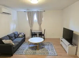 Cool and Cozy 1 Bedroom Suite