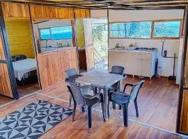 Cabaña en Moniquira, con jacuzzi y vista a la montaña