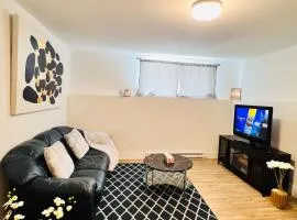 New & Modern Suite in Bristol Riverview