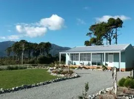 Beach House - Waimangaroa West Coast