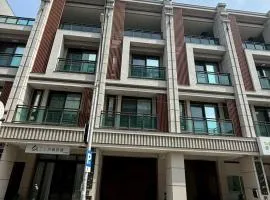 三三洪碩旅宿