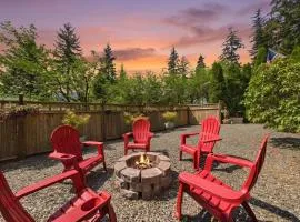Treetop Retreat w Fire Pit