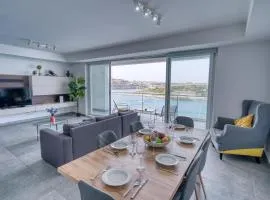 Sliema Seaview Apartment- Valletta Views - APT 8, 49 Tigne Point Mansions