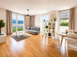 Innsbruck City View Apartment with 2 Bedrooms