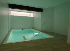 SeaSuites Turquoise - Casa premium con piscina interior privada y chillout