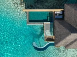 Sun Siyam Vilu Reef - 24 Hours All-Inclusive Dine-Around with Complimentary Return Trip, hotel u gradu 'Dhaalu Atoll'