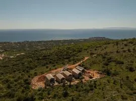 Eks Mani Peninsula Retreat