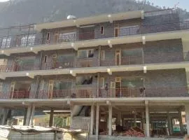 Hotel The Travica Kasol Centrally Heated & Air Cooled