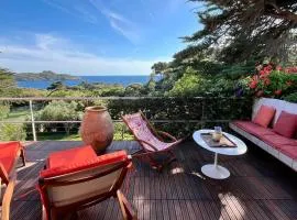 Villa 5 rooms with pool near the sea