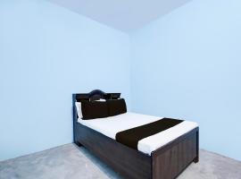 SPOT ON CITY HOTEL, hotel sa Bulandshahr