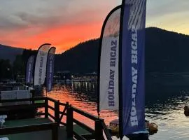 Holiday Bicaz Bungalows On The Lake