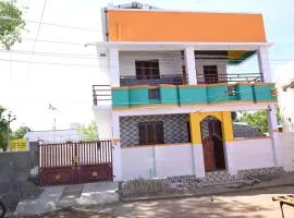 Gugan Homestay Grand