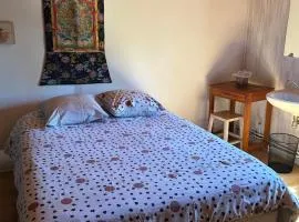 Chambre 1 bord de rivière