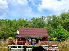 Hausboat Kvapka, hotel a Jarovce