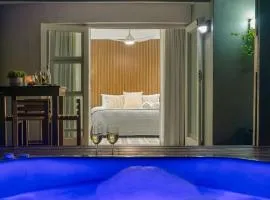 Lagoon Point Lodge