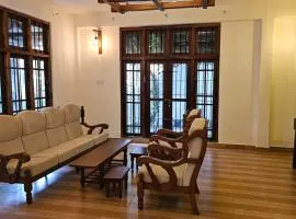 Airport Transit Kumuduliya Villa
