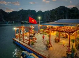 Cat Ba Fishing Village Bay House