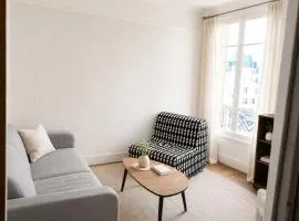 Studio calme & lumineux proche Paris et La Défense