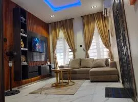 OYO Serviced Apartment