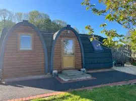 Owl Glamping Pod