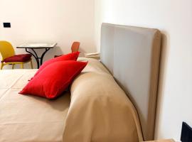 Nina Studio Apartment, Hotel in Castelmola
