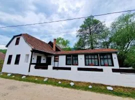 ZASE Sunrise Guesthouse