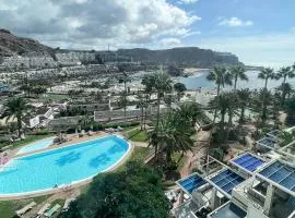 MONTE GOLF - TERRACE - POOLS - OCEAN VIEW - BEACH - WIFI - QUIET Complex