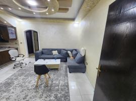 شقه مفروشه اربد خلف مستشفى الراهبات الورديه, hotel en Irbid