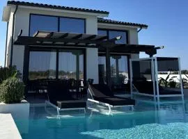 ZOSANA Villa