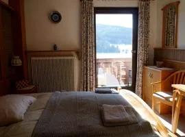 Tranquil Stay Near a Ski Resorts