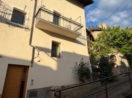 Castle Rhythm, Hotel in Arco