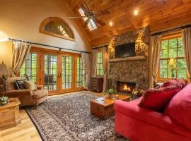 Luxury Lake Santeetlah Mountain Cottage