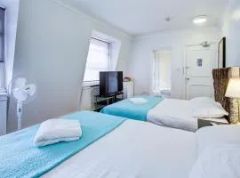 Stephen Hotel