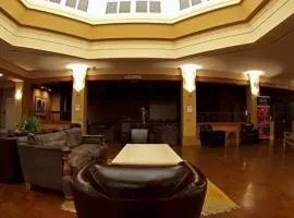 Grand Hotel & Conference Centre Calgary Airport, an Ascend Collection Hotel