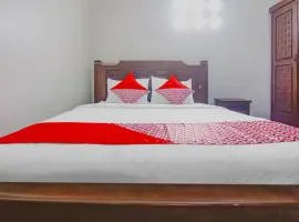 Hotel O Gayatri Residence