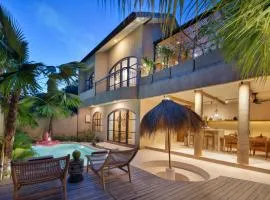 Laina Villa Jimbaran