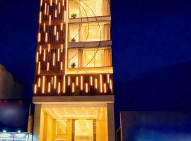Sandals Hotel, hotel u gradu Bao Lok