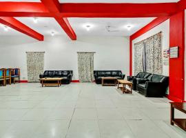 OYO Flagship 85949 Hotel Ground Plaza โรงแรมในAnantnāg