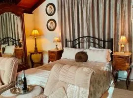 Macedon Ranges Glamping with kangaroos - Studio