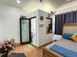 Nắng Hotel, Hotel in Cẩm Mỹ