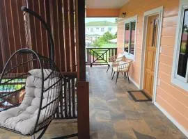 Bright Boutique 2 Bedroom Apartment Fast WiFi AC North Paramaribo