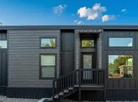 TH15 Luxurious Tiny Home 15 Minutes from Sedona! Unit #15