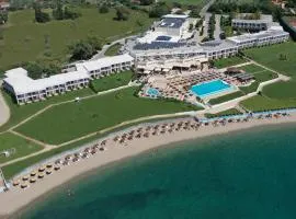Ramada Plaza by Wyndham Thraki