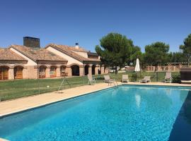 Almenara de Tormes में, होटल La Casona del Tormes